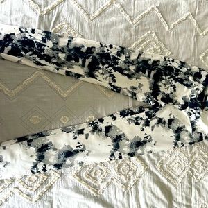 Balance Collection Ultra Soft Leggings Size Medium